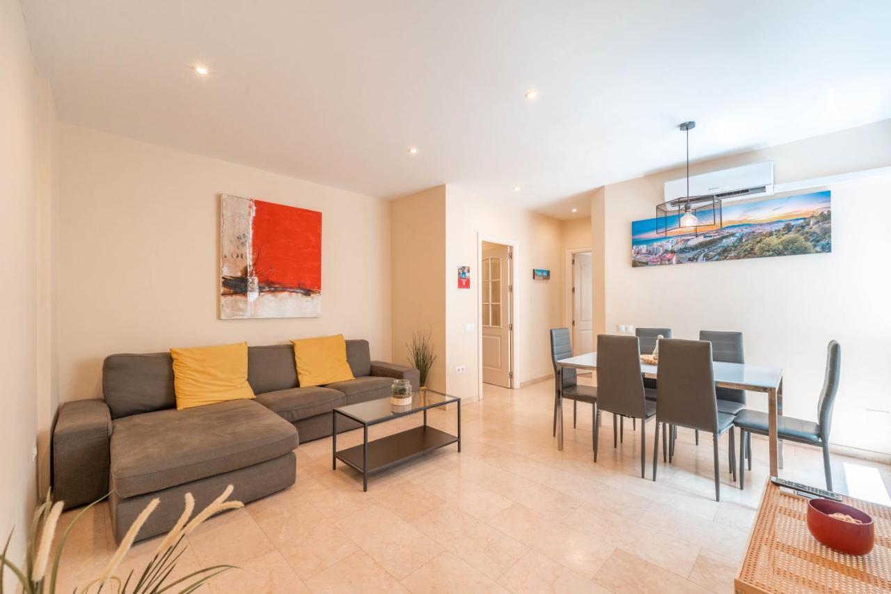 Gran Apartamento De 3 Habitaciones Junto A La Catedral 말라가 외부 사진