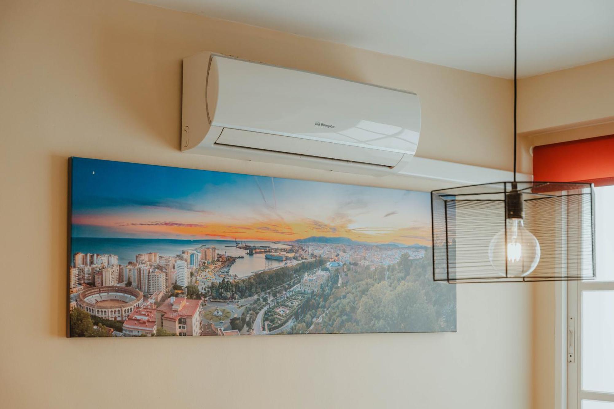 Gran Apartamento De 3 Habitaciones Junto A La Catedral 말라가 외부 사진